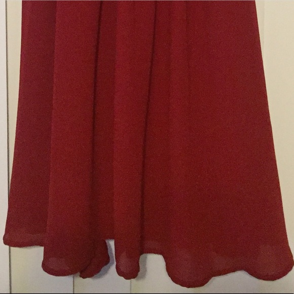 Gorgeous red dress - Picture 4 of 5